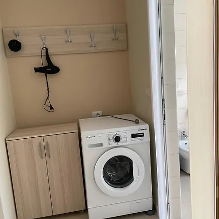 Apartament Lindita *